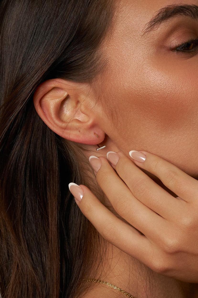 Lara Mini Moissanite Bar Earrings